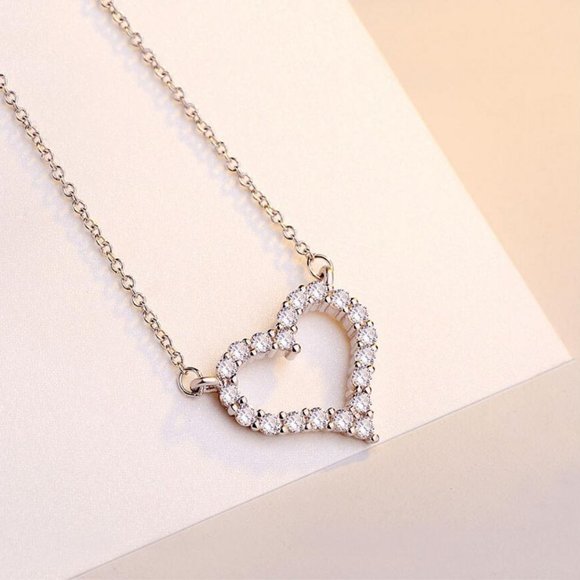 NEW Silver Dazzling Zircon Love Heart Shape Pendant Necklaces - Picture 3 of 11